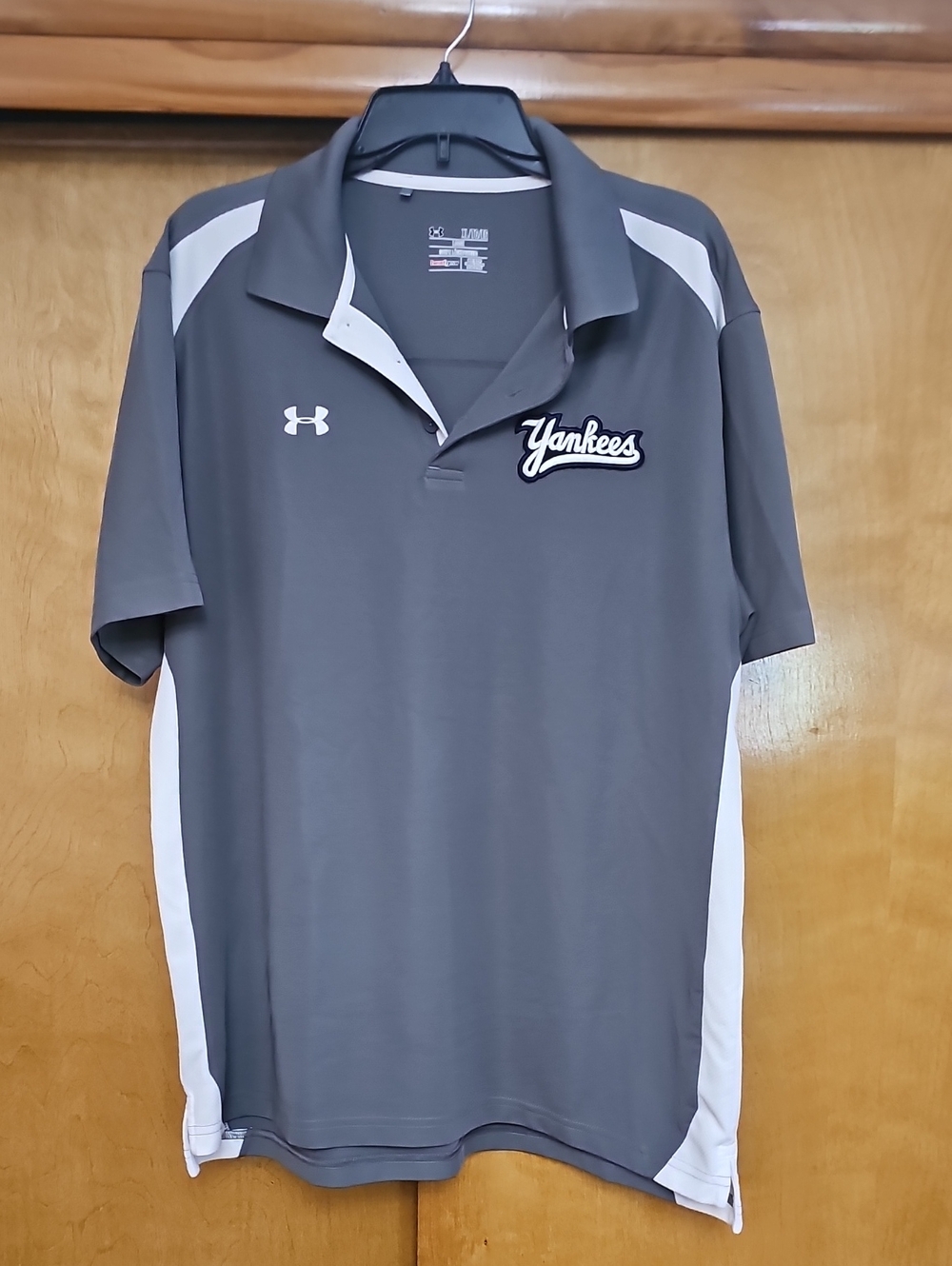 Under Armour Gray and White Yankees Men's Performance Polo